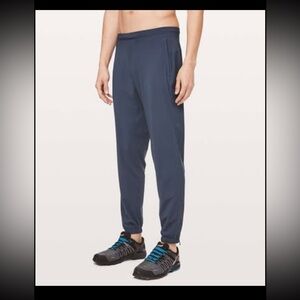 EUC lululemon men’s surge jogger pants